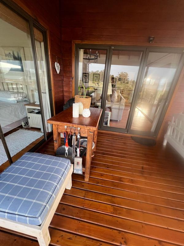 To Let 4 Bedroom Property for Rent in Sedgefield Central Western Cape